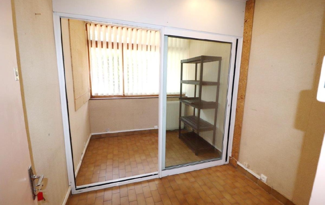 Annonces PERPIGNAN : Local / Bureau | PERPIGNAN (66000) | 174 m2 | 155 000 € 