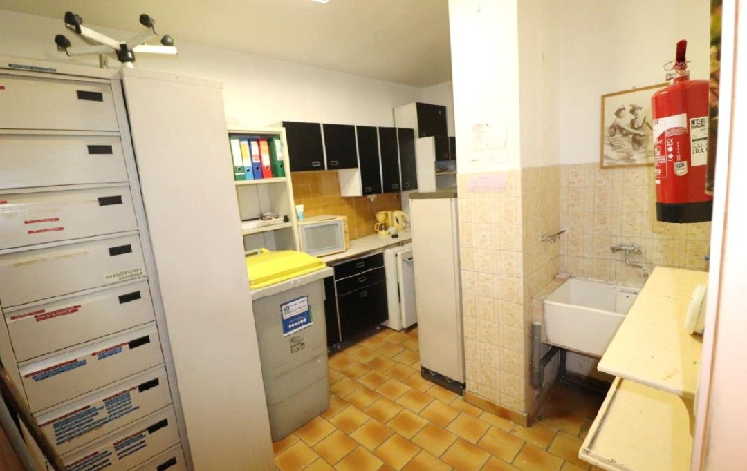 Annonces PERPIGNAN : Local / Bureau | PERPIGNAN (66000) | 174 m2 | 155 000 € 